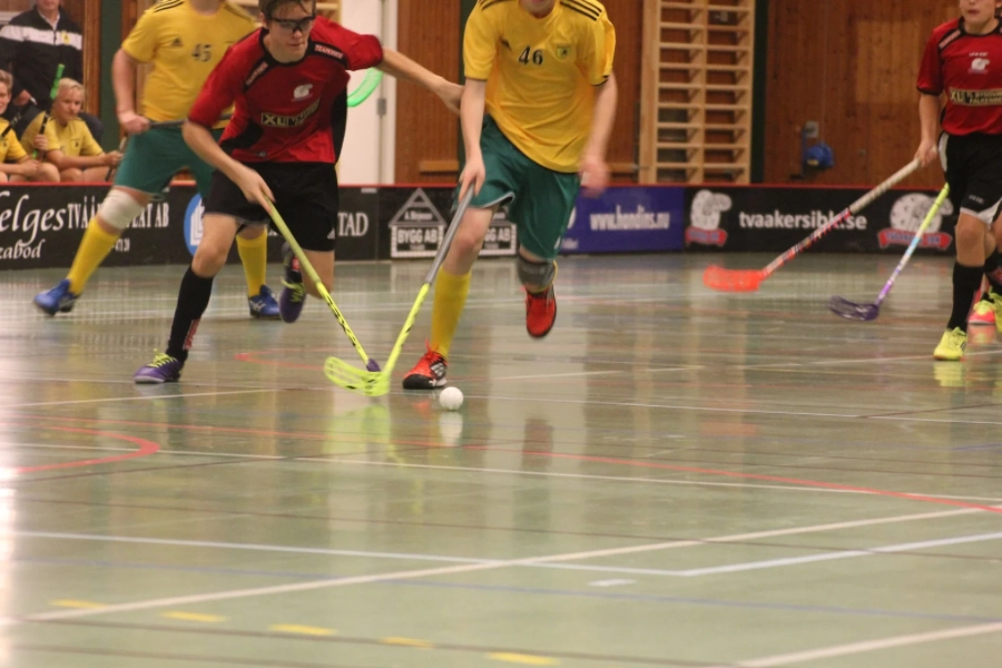 Floorball Ekipman Rehberi: Kaliteli Oyun için Gerekli Malzemeler