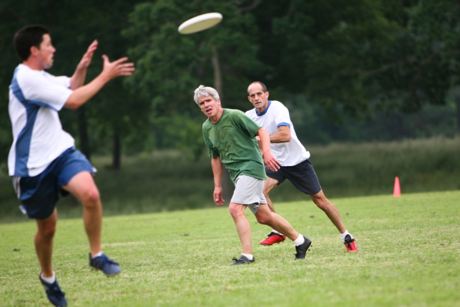 Ultimate Frisbee İçin Temel Donanım Rehberi
