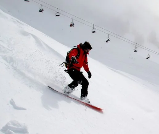 Nemrut Kayak Merkezi'nde Snowboard Eğitimi