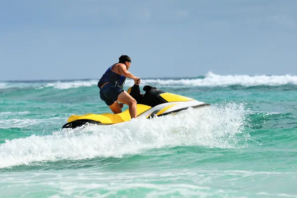 İstanbul Anadolu Yakası Jet Ski Deneyimi (15 dk) - Görsel 1