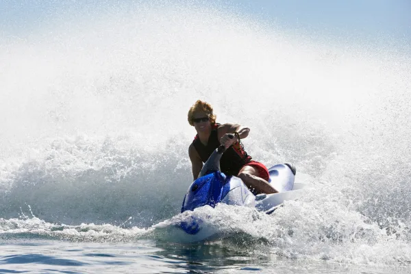 İstanbul Avrupa Yakası Jet Ski Deneyimi (15 dk) - Görsel 1