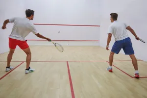Bursa Nilüfer Squash Eğitimi (1 Ay / 4 Ders)