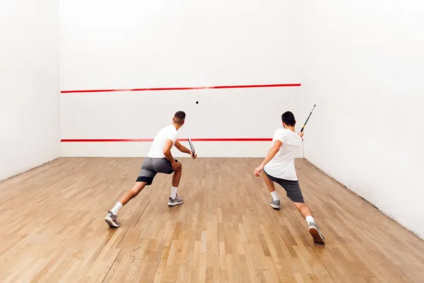 Antalya Muratpaşa Squash Deneyimi - Görsel 1