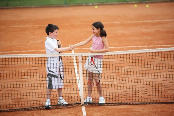 Trabzon Çocuk Tenis Yaz Okulu - Görsel 1