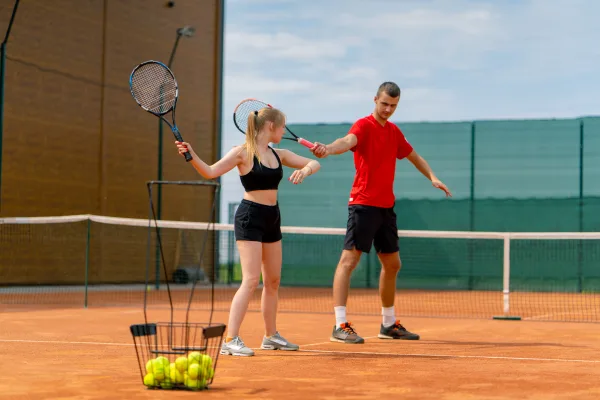 İstanbul Başlangıç Tenis Eğitimi - Görsel 1