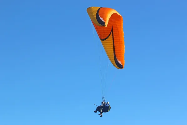 Bozdağ (Ödemiş) Tandem Yamaç Paraşütü Uçuşu - Görsel 1